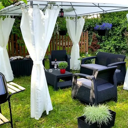 Apartamento With Cosy Garden Sopot